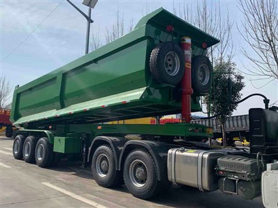 45 Cube kiper poluprikolica